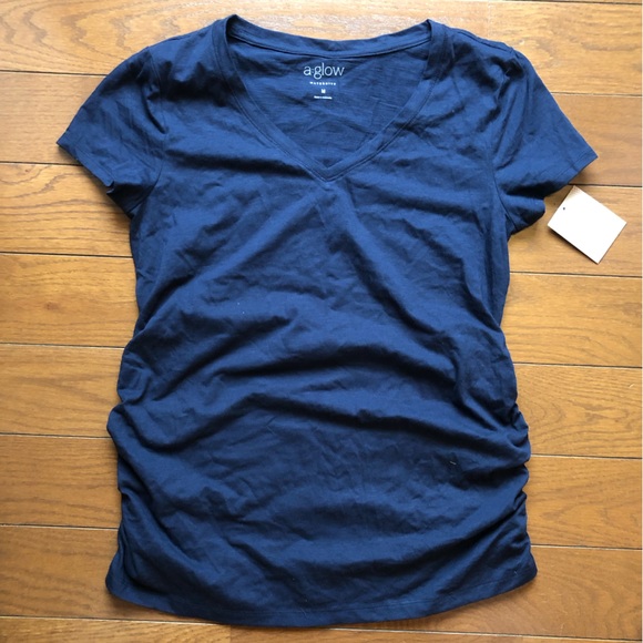 Two Aglow size medium maternity shirts - Picture 3 of 4